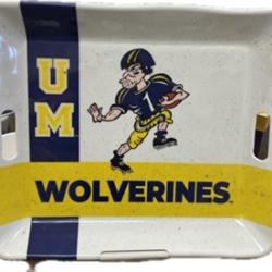 u of m tray