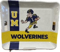 u of m tray